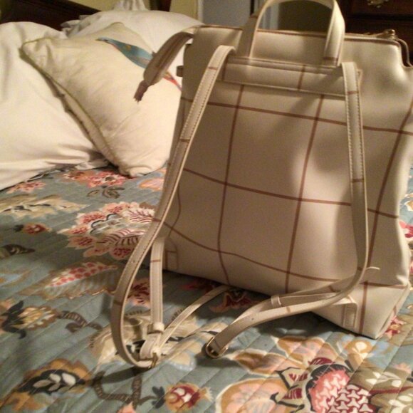 A NEW DAY WOMENS MULTICOLORED PLAID BACKPACK, White And Tan Pattern, Backpack - Picture 1 of 5